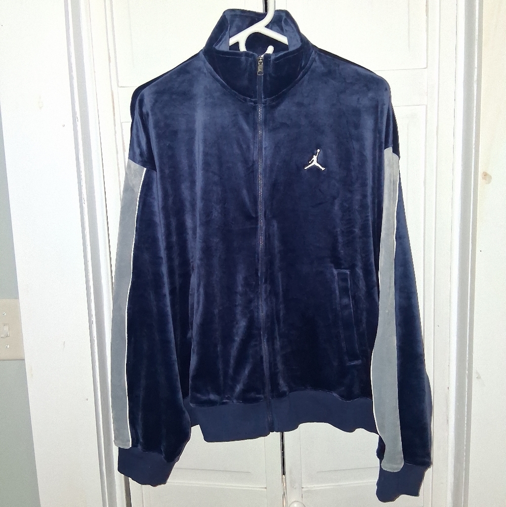 Jordan Women's Navy and Gray Athletic Jacket